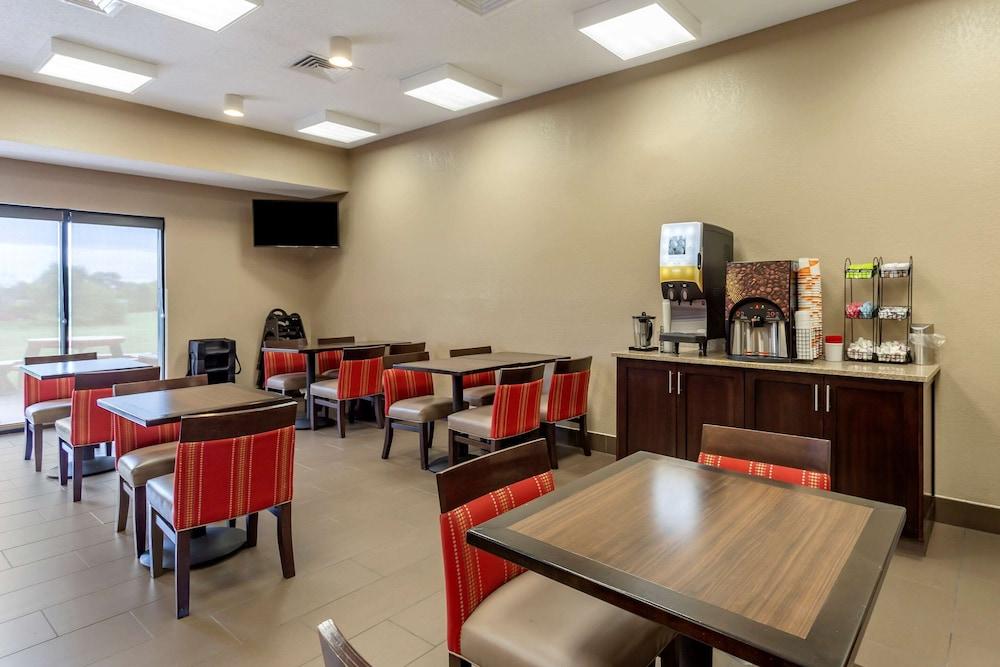 Comfort Inn & Suites Cave City Exterior foto
